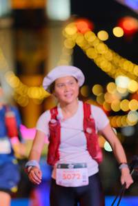 BIB: 5072
                            <button type="button" onclick="openModal(21769263)" class="btn btn-primary btn-sm float-right btn-popup" data-toggle="modal" data-target=".modal-high-quality">
                        <i class="fas fa-shopping-cart"></i> Add to Cart
                    </button>
                                            <button type="button" onclick="isThisMe(21769263, true)" class="btn btn-success btn-sm float-right btn-popup btn-isme hidden" data-toggle="tooltip" data-placement="bottom" title="นี่คือรูปของคุณใช่ไหม คลิกที่นี่เพื่อเอาเข้าอัลบั้ม">
                        <i class="fas fa-plus"></i> Add to album
                    </button>
                    <button type="button" onclick="isThisMe(21769263, false)" class="btn btn-warning btn-sm float-right btn-popup btn-isnotme hidden">
                        <i class="fas fa-ban"></i> Remove from album
                    </button>